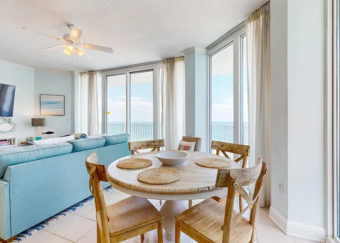Beachfront With Gulf View & Shared Pools & Hot Tubs - Snowbirds Welcome Holiday home