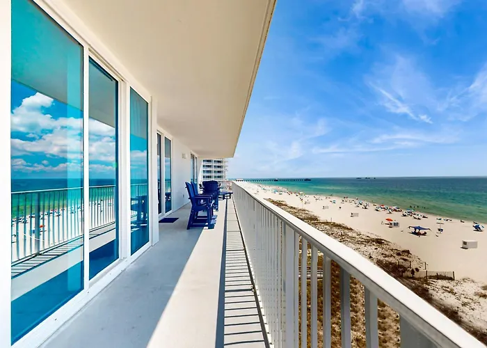 Beachfront With Gulf View & Shared Pools & Hot Tubs - Snowbirds Welcome Holiday home *