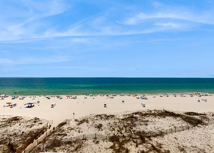 Beachfront With Gulf View & Shared Pools & Hot Tubs - Snowbirds Welcome Holiday home Gulf Shores